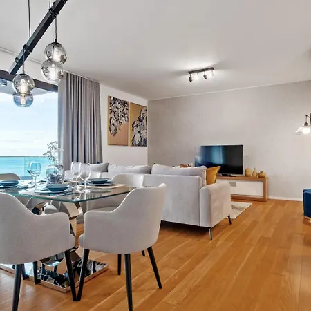 Ajuda I - Penthouse Funchal (Madeira)