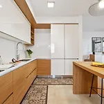Ajuda I - Penthouse By Pausa شقة