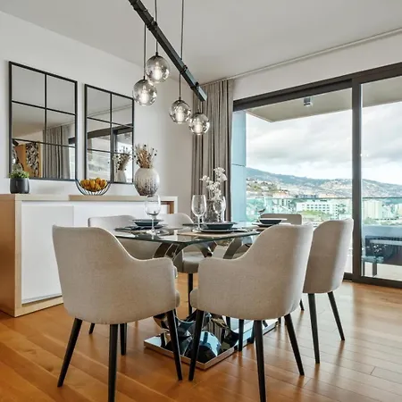 Ajuda I - Penthouse Apartmán
